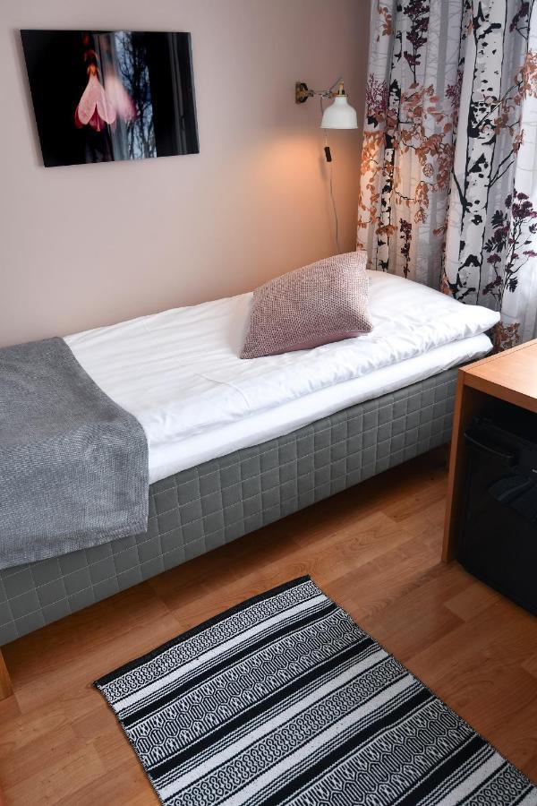 Kilpisjaerven Retkeilykeskus Rooms 基尔匹斯扎我维 外观 照片